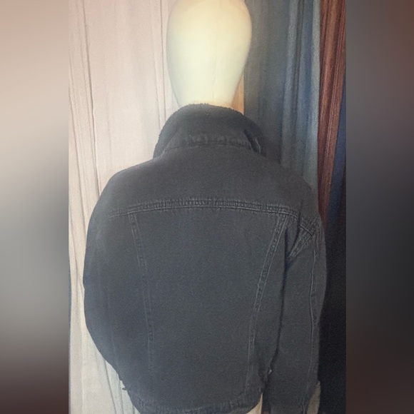 🖤 Mango Cropped Sherpa Collar Denim Jacket | Size M 🖤 - Picture 6 of 10